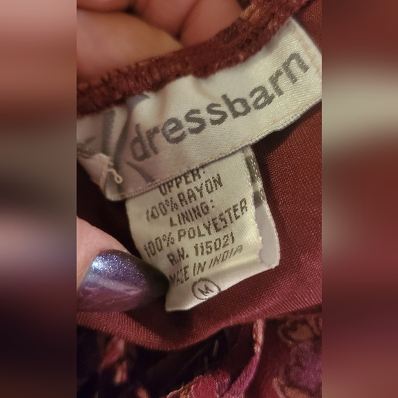 Dress - Picture 8 of 8